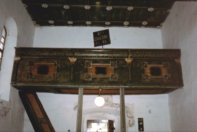 Turricse 4 templombelso karzat